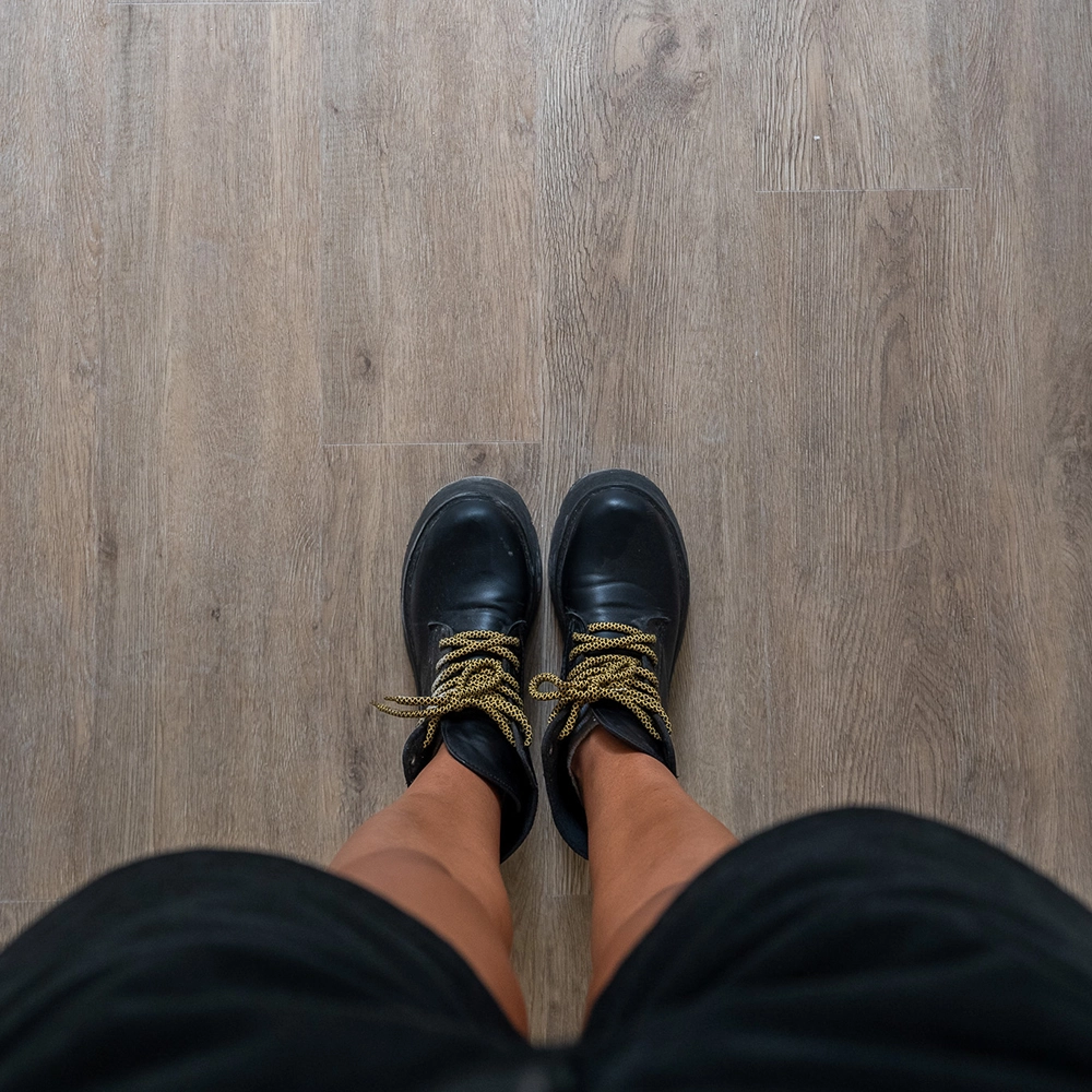 HarteFlooring-Pisos-SPC-Arce-mockup2