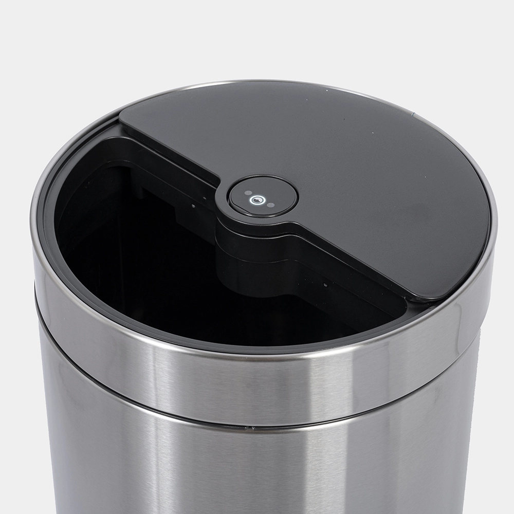 Tase_Tacho-Basura-Inteligente-Circular-42L-Plateado-7_Gris.webp